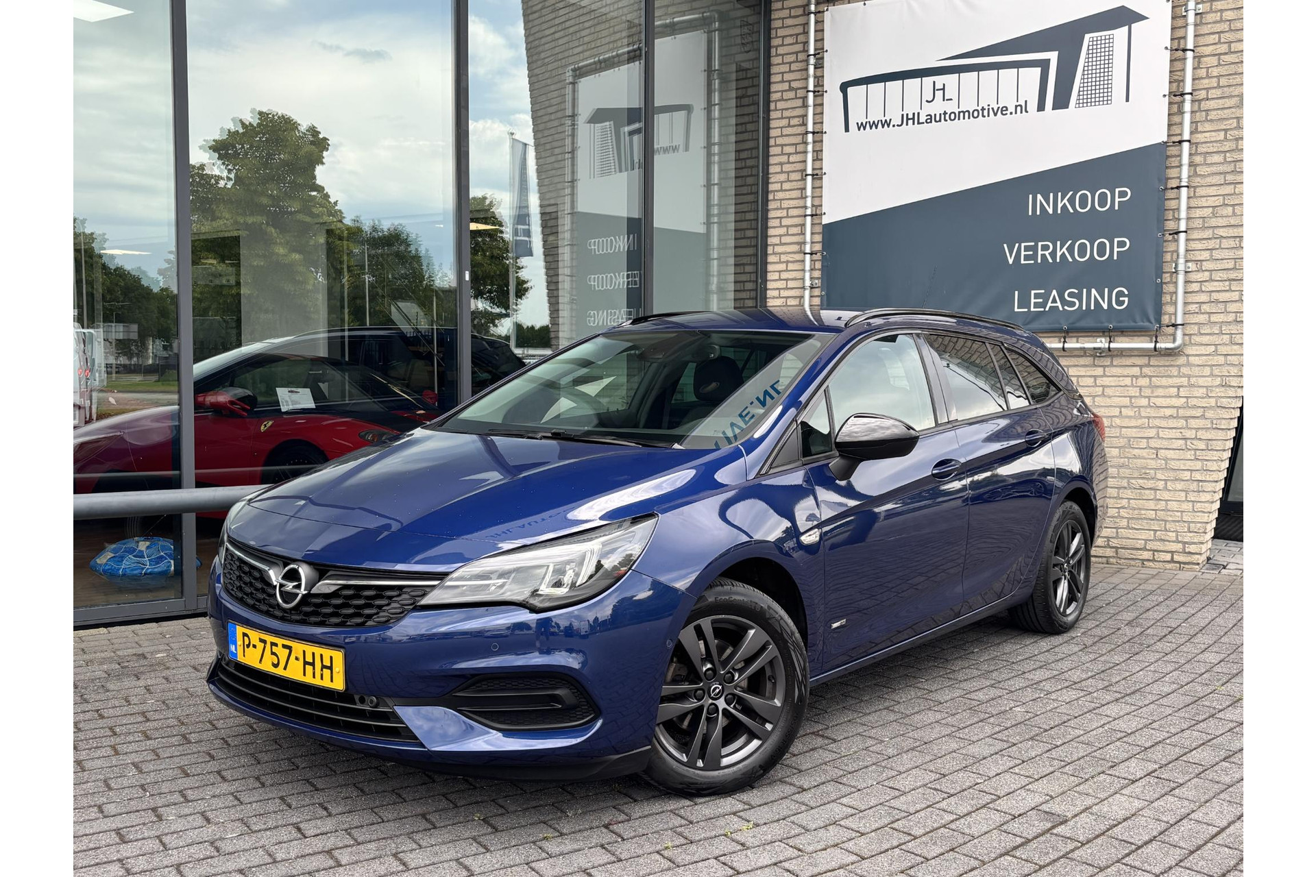 Opel Astra Sports Tourer 1.2 Design & Tech*NAVI*ECC*CRUISE*HAAK*CAMERA*TEL*